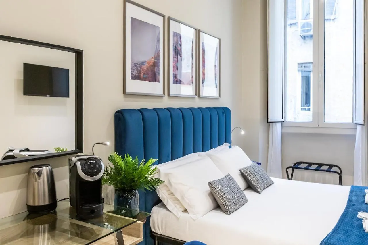 Suites 44 - Guesthouse Rom