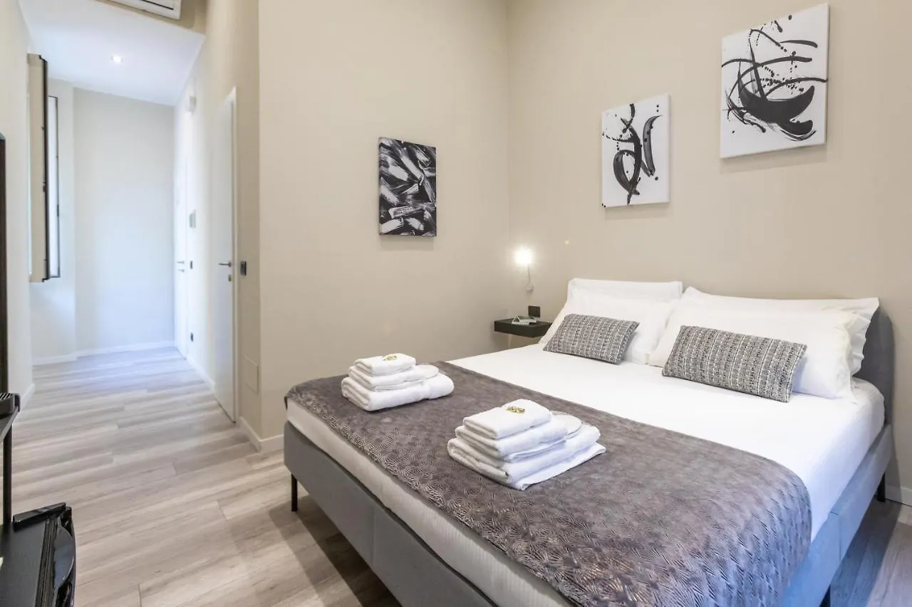 Suites 44 - Guesthouse Rom